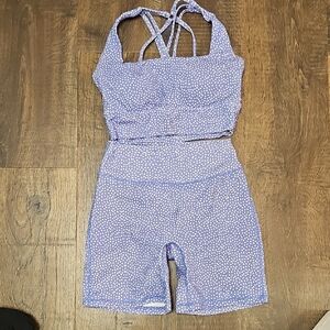 BuffBunny Blue Patterned Sports Bra And Shorts Size Small